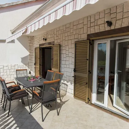 Apartment Malenica Vodice