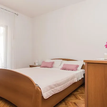 Apartment Malenica *